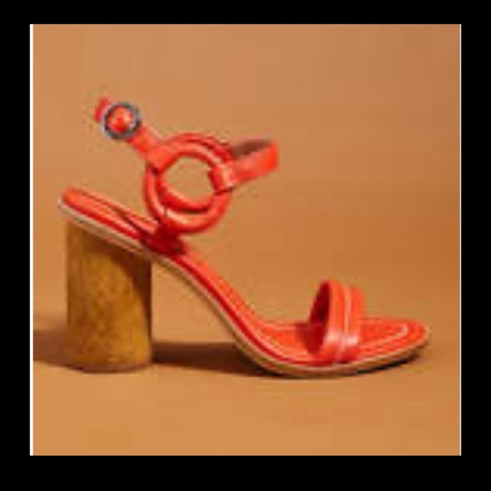 BERNARDO - Harlow Heeled Sandals - Picture 6 of 8